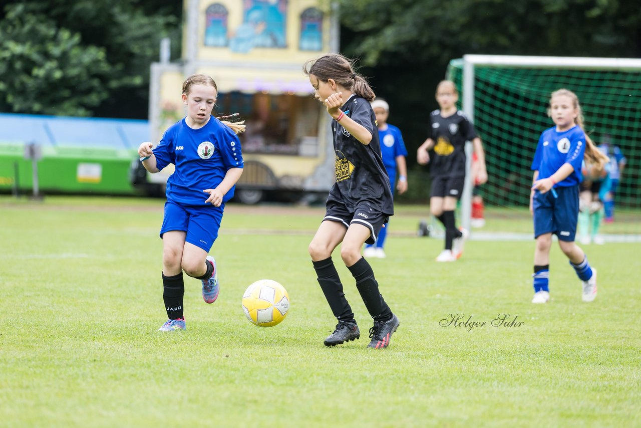 Bild 542 - Loewinnen Cup